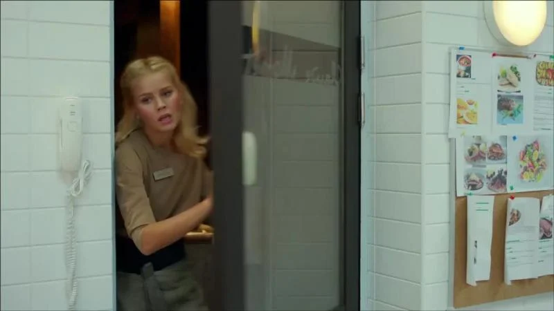 Кадры из сериала Кухня (2012)